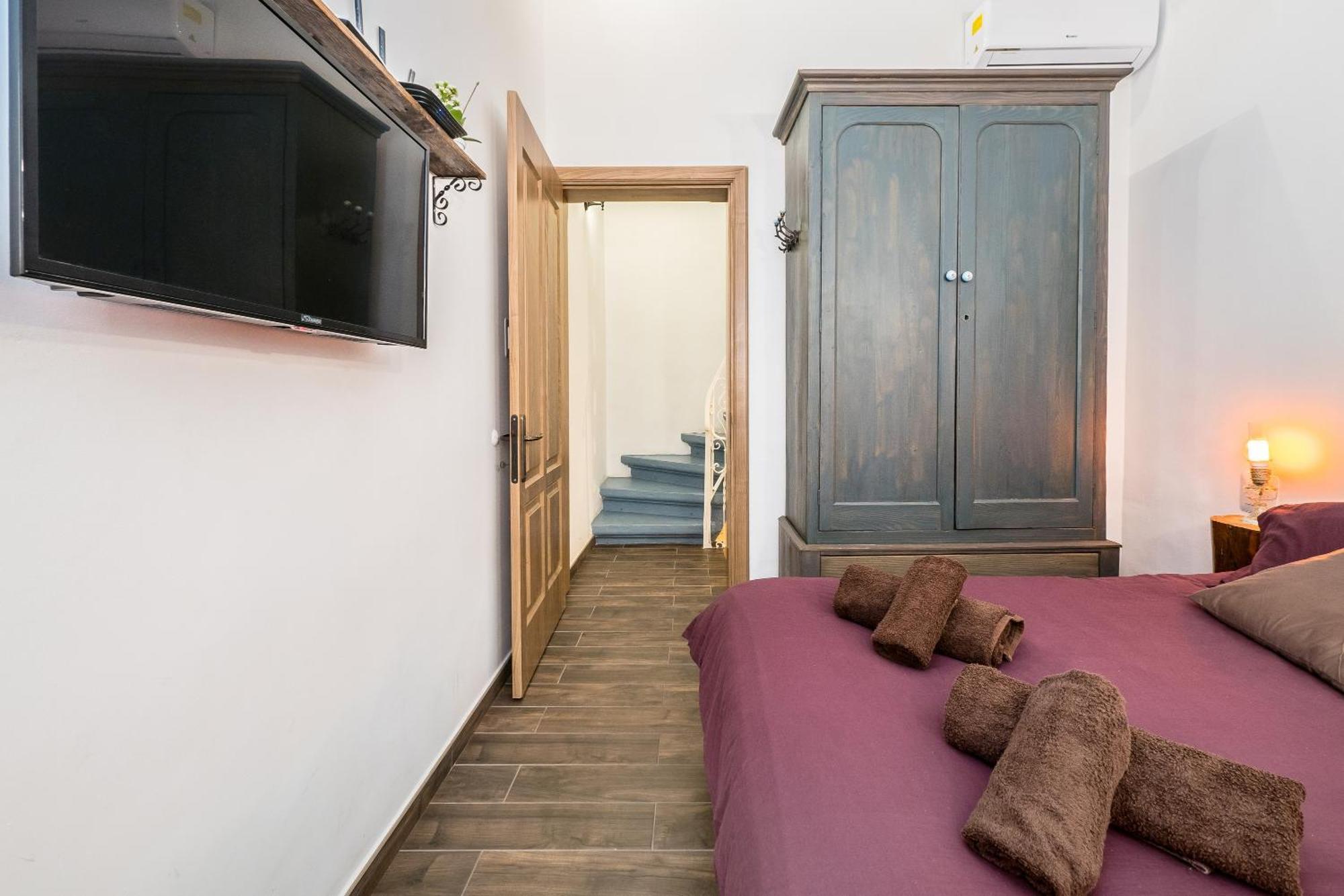 Kharmen A 1565s House With Seaviews * Vittoriosa