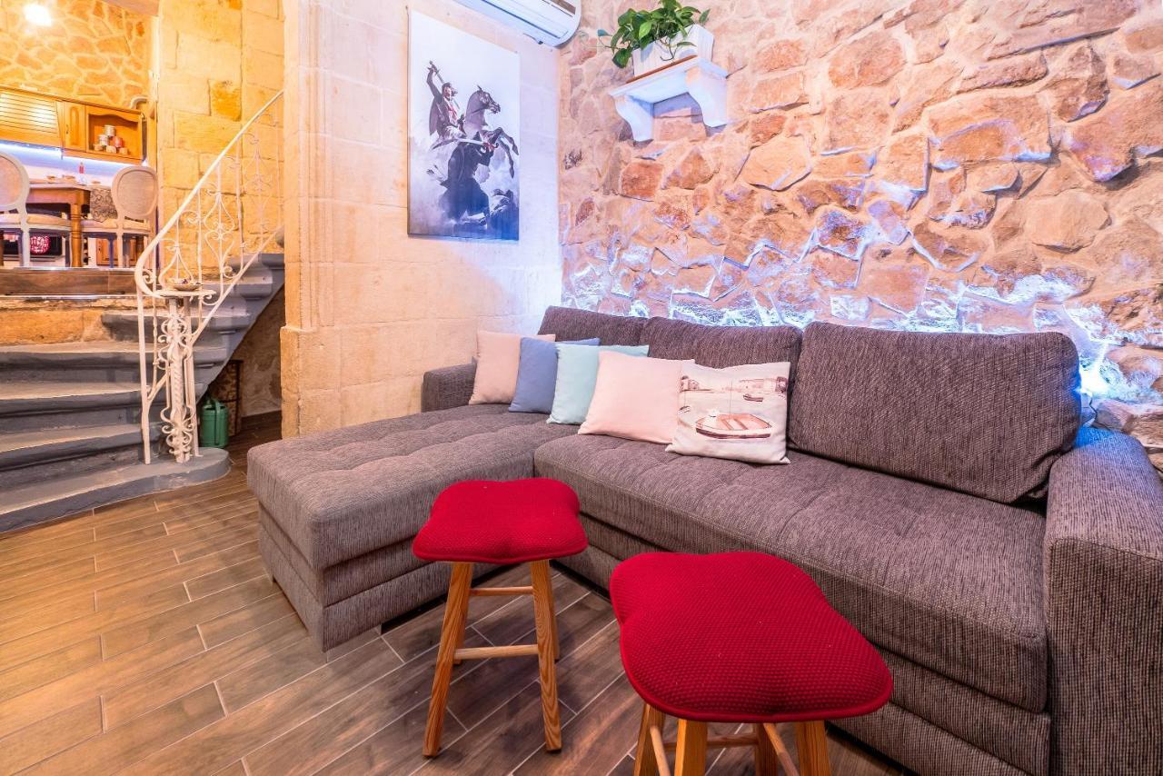 Kharmen A 1565s House With Seaviews Apartment Vittoriosa